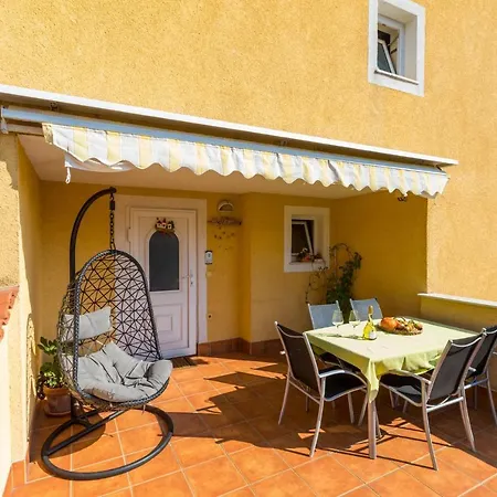 Diana Apartment Crikvenica Exterior photo