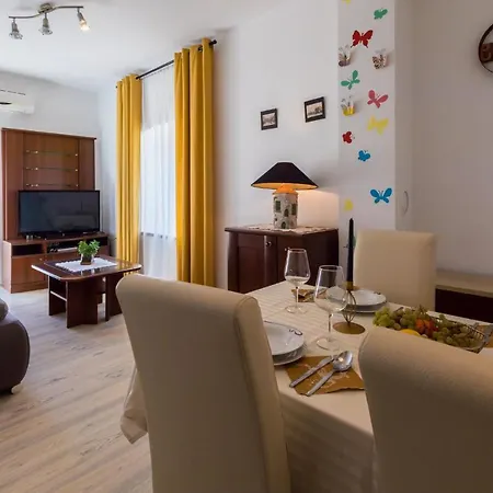 Diana Apartment Crikvenica Exterior photo